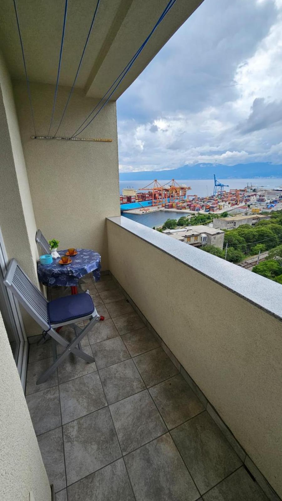 Apartment Mazi *